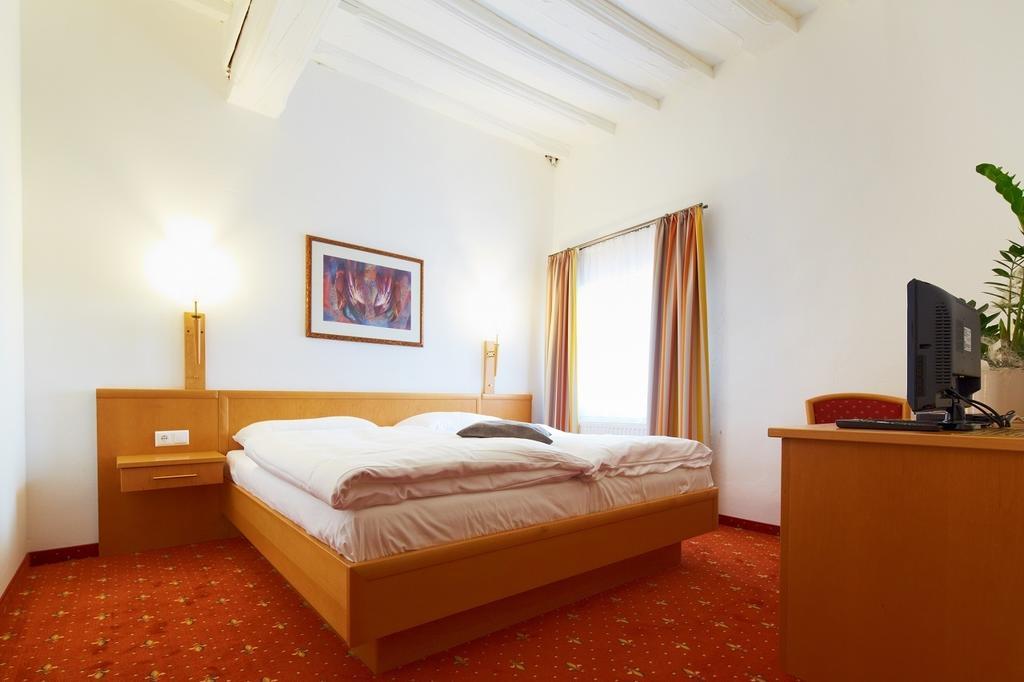 Rathauskeller Melk Hotel Buitenkant foto